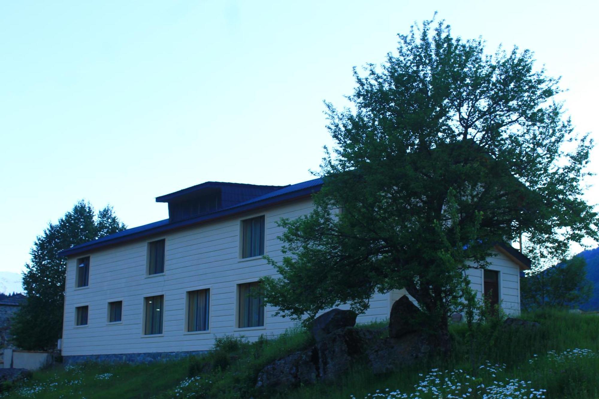 Mestiakhedi Exterior foto